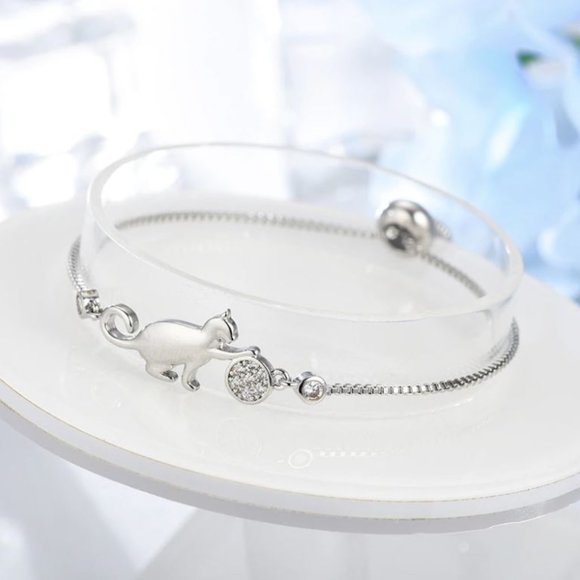 NEW 925 Sterling Silver Cat Tennis Bracelet - Picture 2 of 4